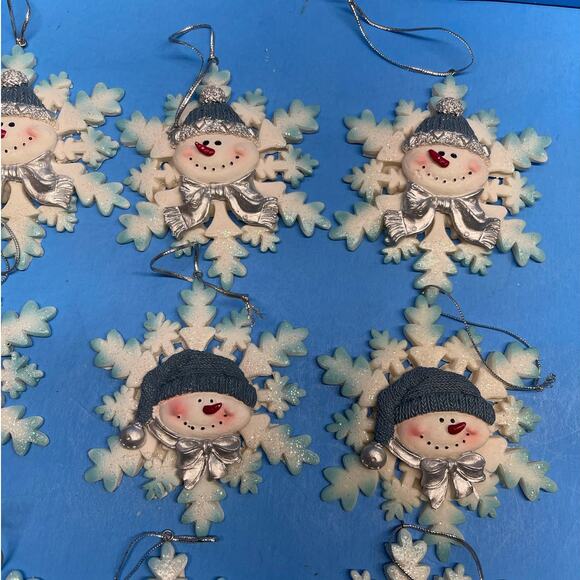 Vintage Snowman Snowflakes Ornaments Set of 12 Bright Christmas Decor - Picture 9 of 12